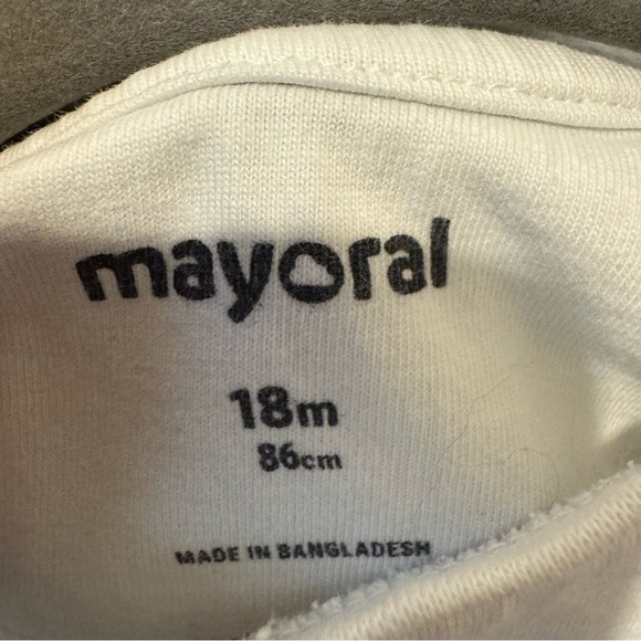 🎸 Mayoral White Long Sleeve Shirt with Musical Graphic - Picture 4 of 7